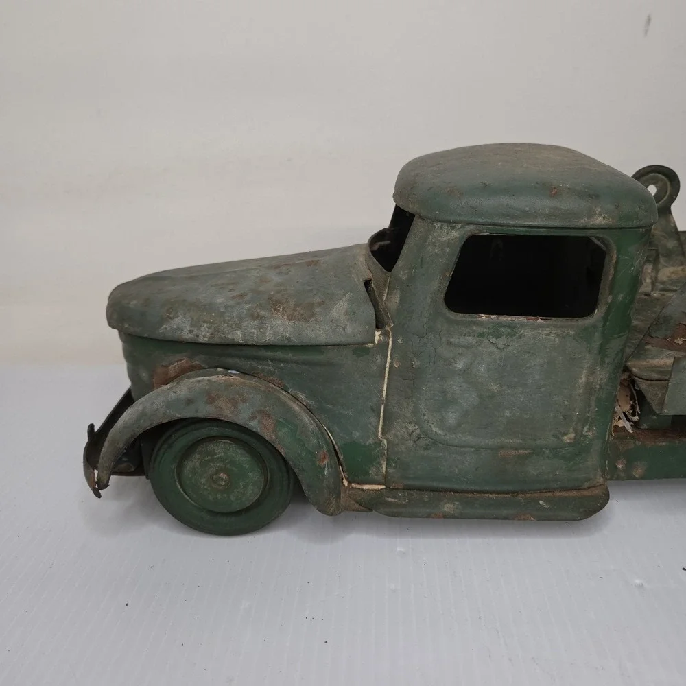 Vintage Strutco Flat bed Hauler